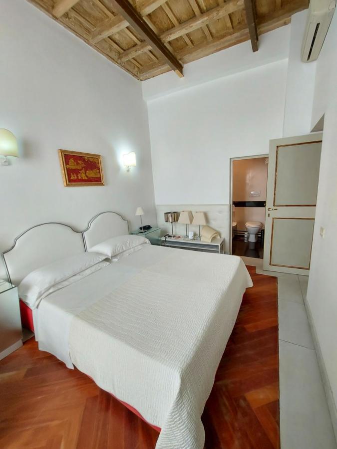 Bed and Breakfast Residenza Al Corso Roma Exterior foto
